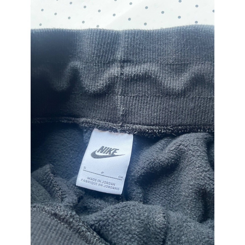 Nike Fleece Jogger Sweatpants Womens S Black Embroidered Swoosh Cropped Pants - Picture 9 of 10